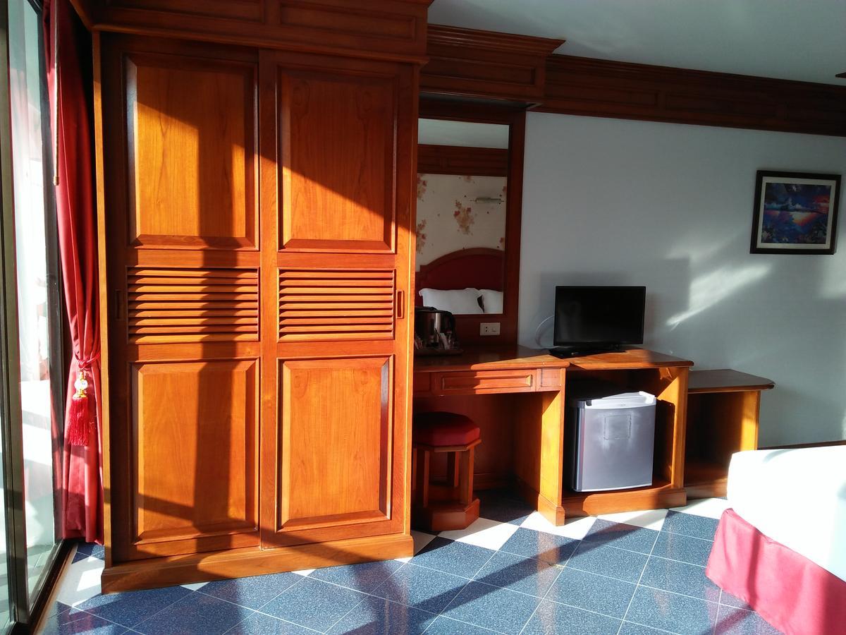 Taj Phuket Inn Patong Екстер'єр фото