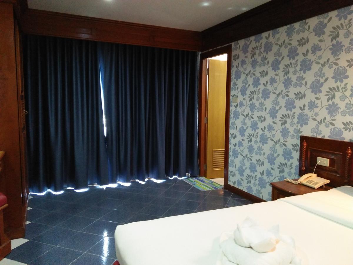 Taj Phuket Inn Patong Екстер'єр фото