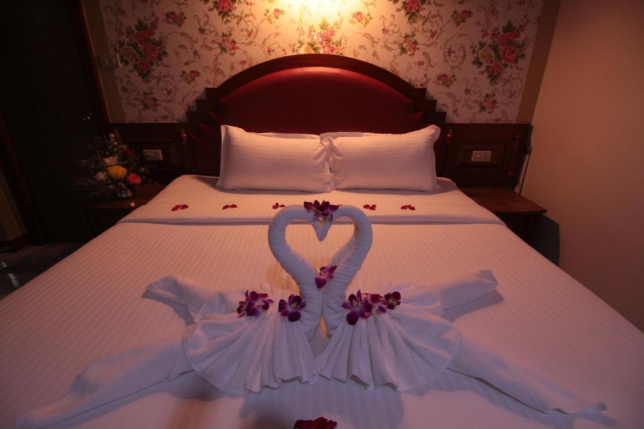 Taj Phuket Inn Patong Екстер'єр фото